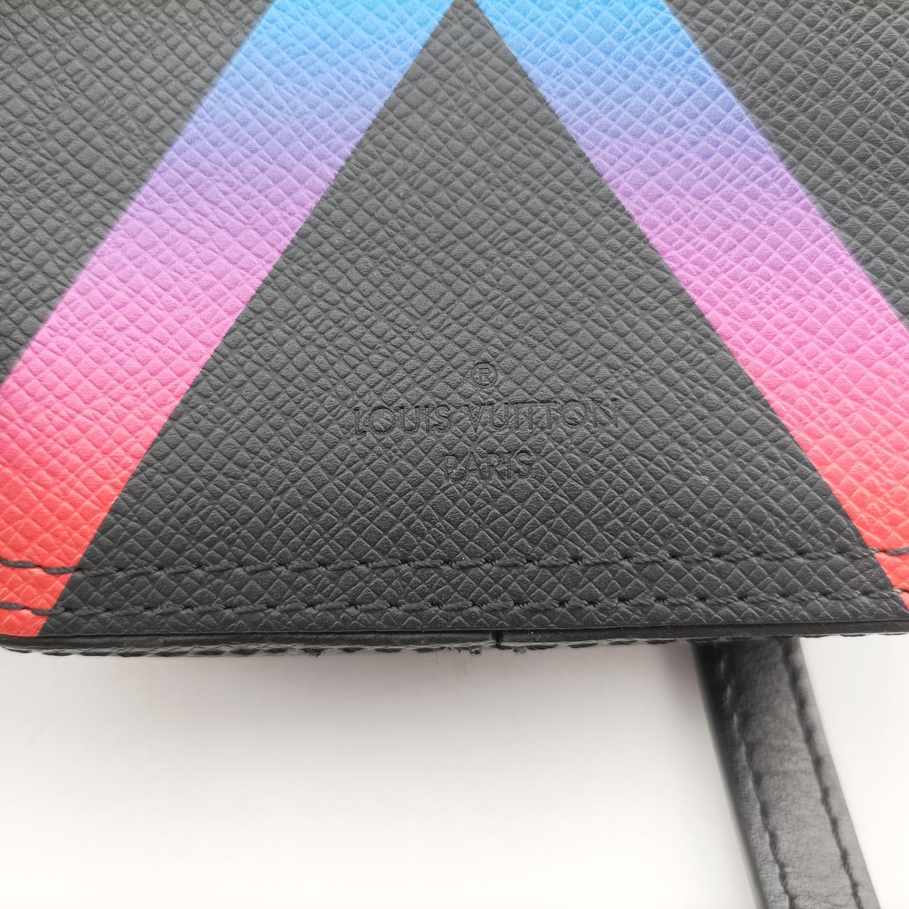 Danube MessengerBlack x MulticolorTaigaM30332CA2179 ICチップダヌーブメッセンジャーブラック×マルチカラータイガM30332CA2179 ICチップ