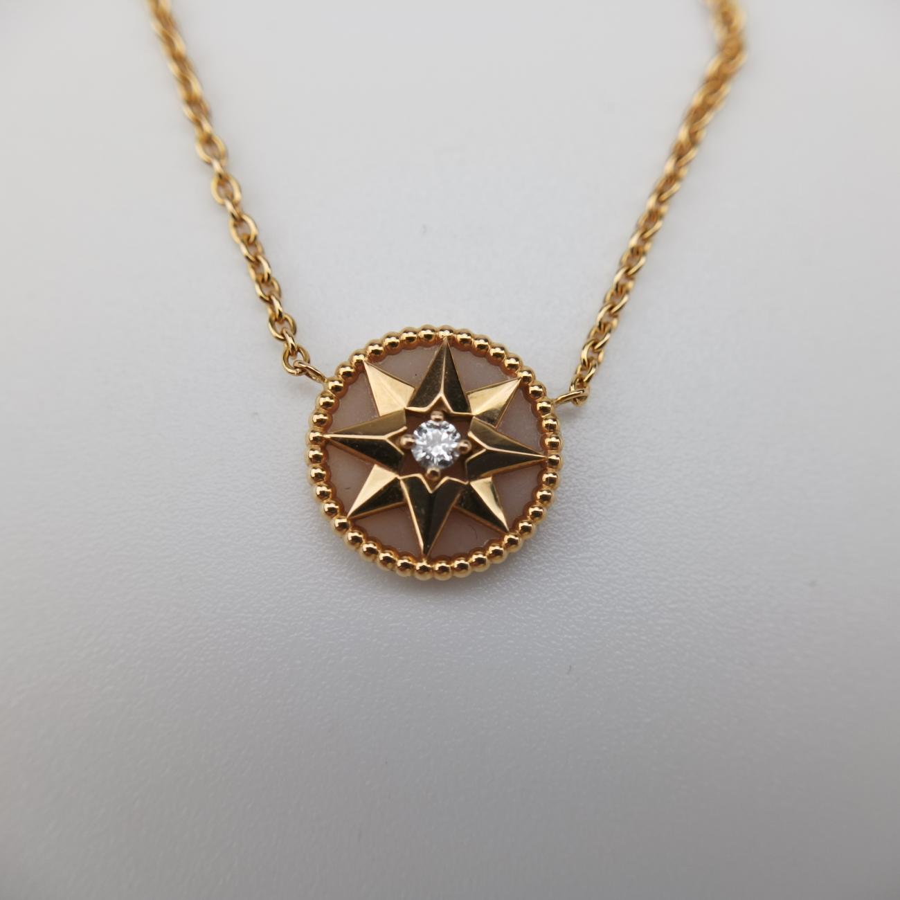 Rose des Vents medallion　Gold x BeigeAU750144461ローズデヴァン メダリオンゴールド×ベージュAU750144461