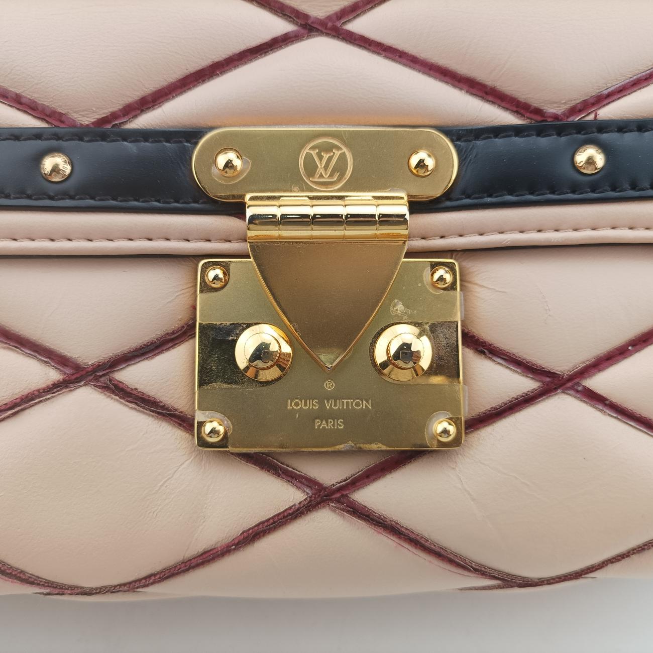 Pochette Flap MalletageBeige×BlackLeatherPL3154ポシェットフラップマルタージュベージュ×ブラックレザーPL3154