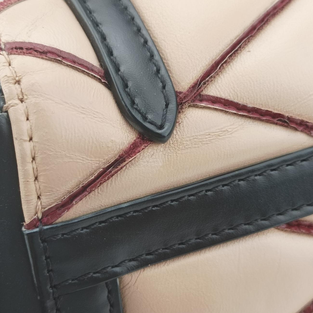 Pochette Flap MalletageBeige×BlackLeatherPL3154ポシェットフラップマルタージュベージュ×ブラックレザーPL3154