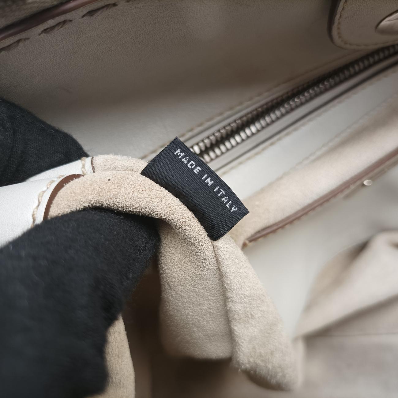 city Twin Pocket SatchelWhiteleatherBN2857208 31/Zシティ ツイン ポケット サッチェルホワイトレザーBN2857208 31/Z