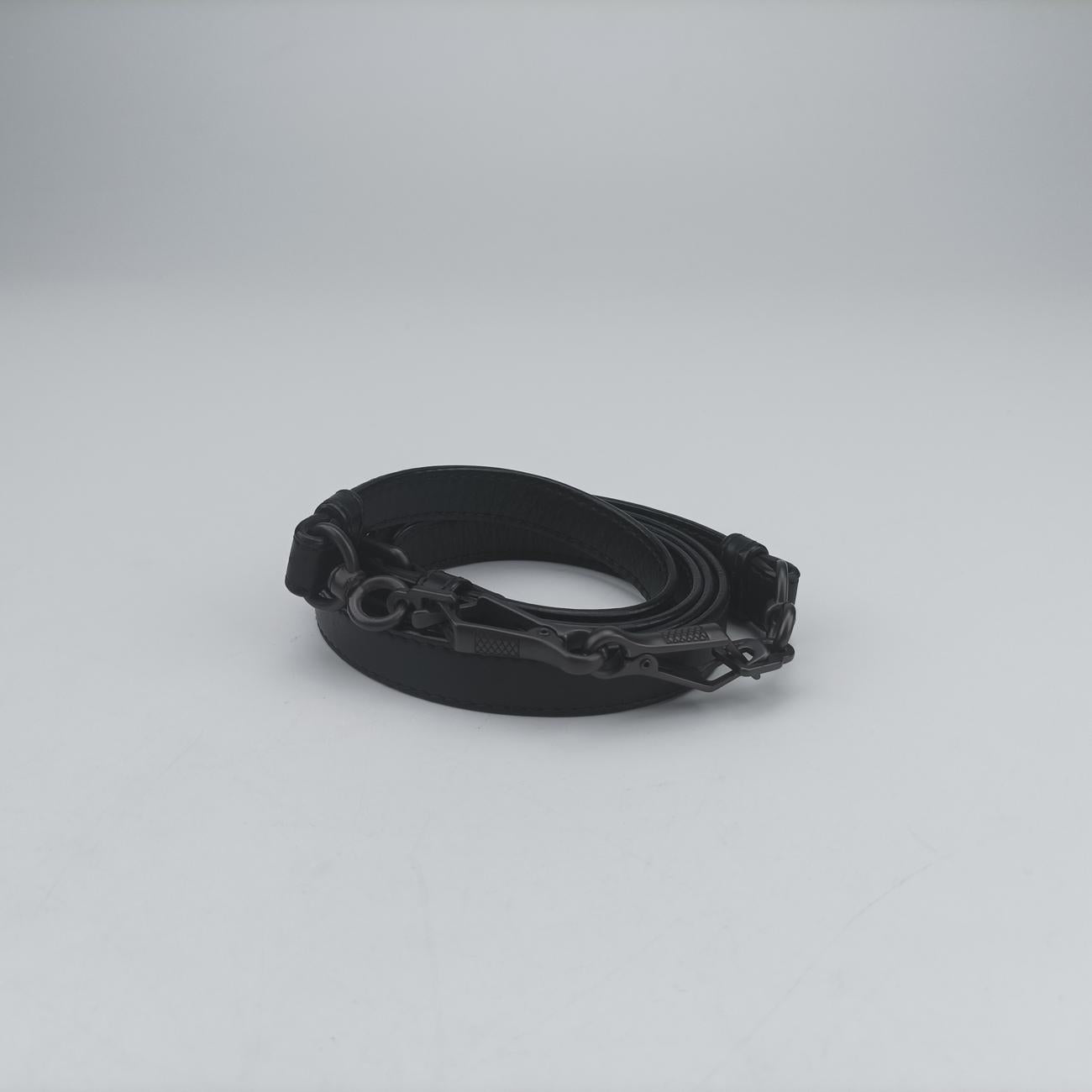 Roma IntrecciatoBlacklambskinB07647317Mローマ イントレチャートブラックラムスキンB07647317M