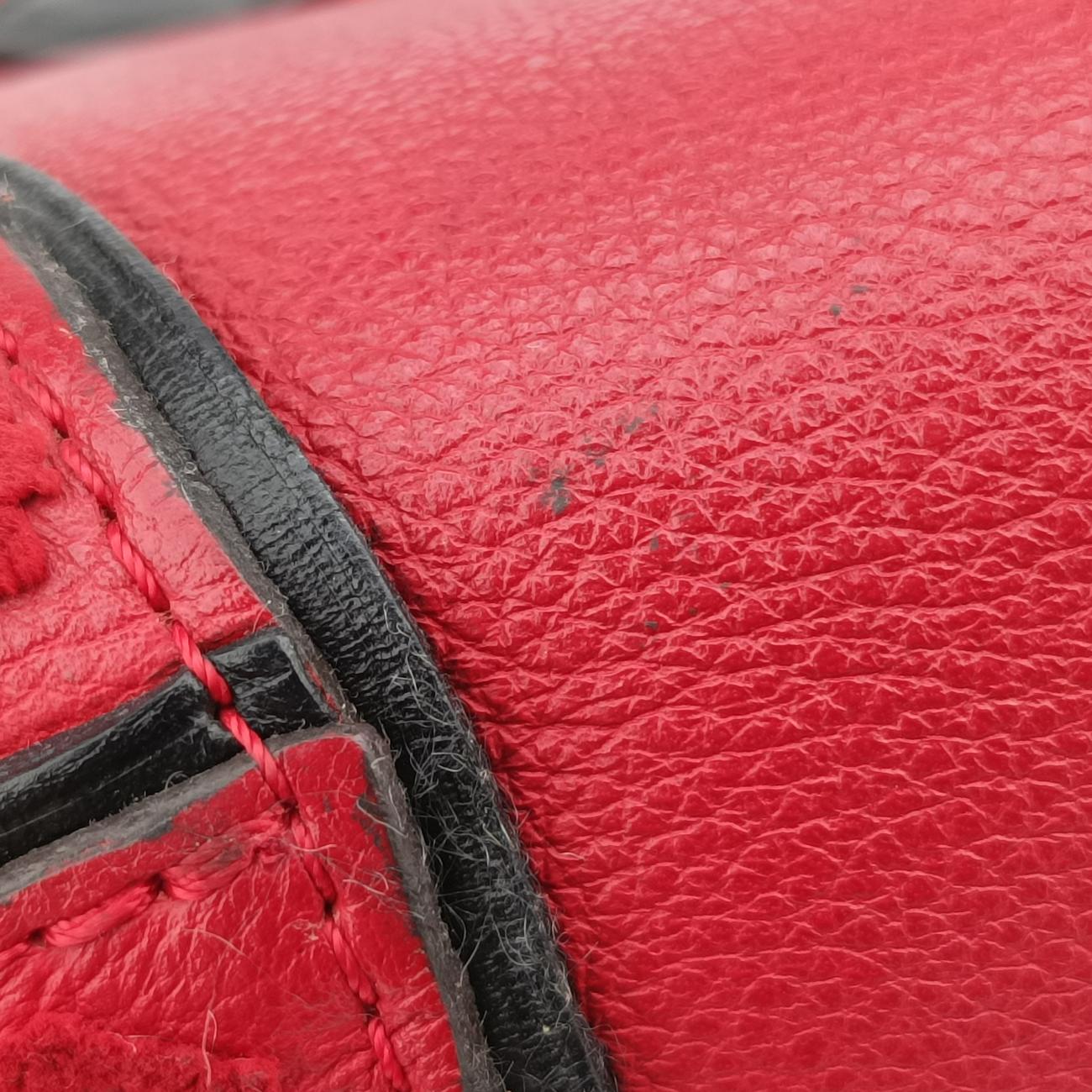 Tote W BBスリーズMonogram TuftagexVeau CachemireM94629SP0145トートW BBスリーズヴォーカシミールレザーM94629SP0145