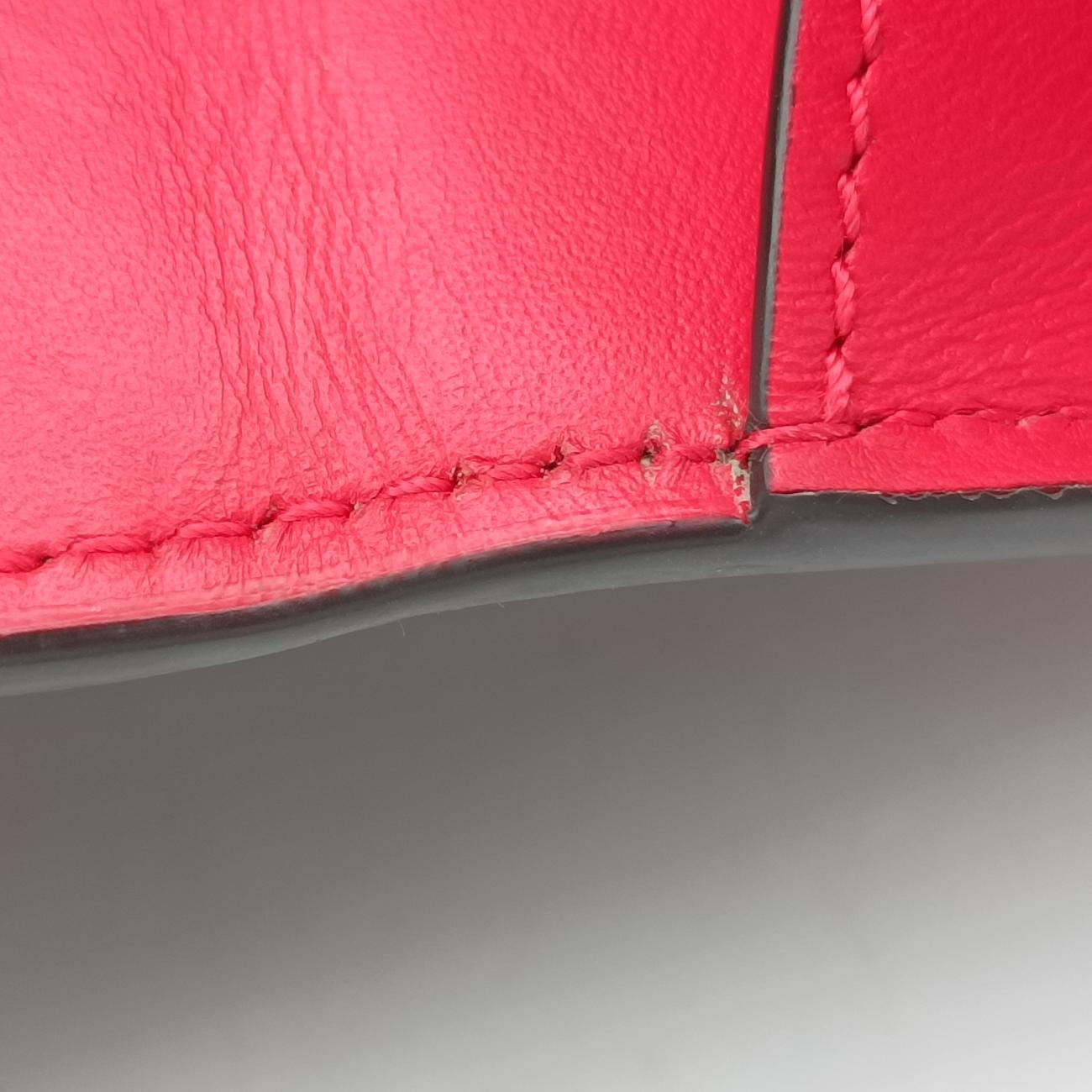 GG SupremeBrown×RedPVC coated canvas677610GGスプリーム ブラウン×レッドPVCコーティングキャンバス677610