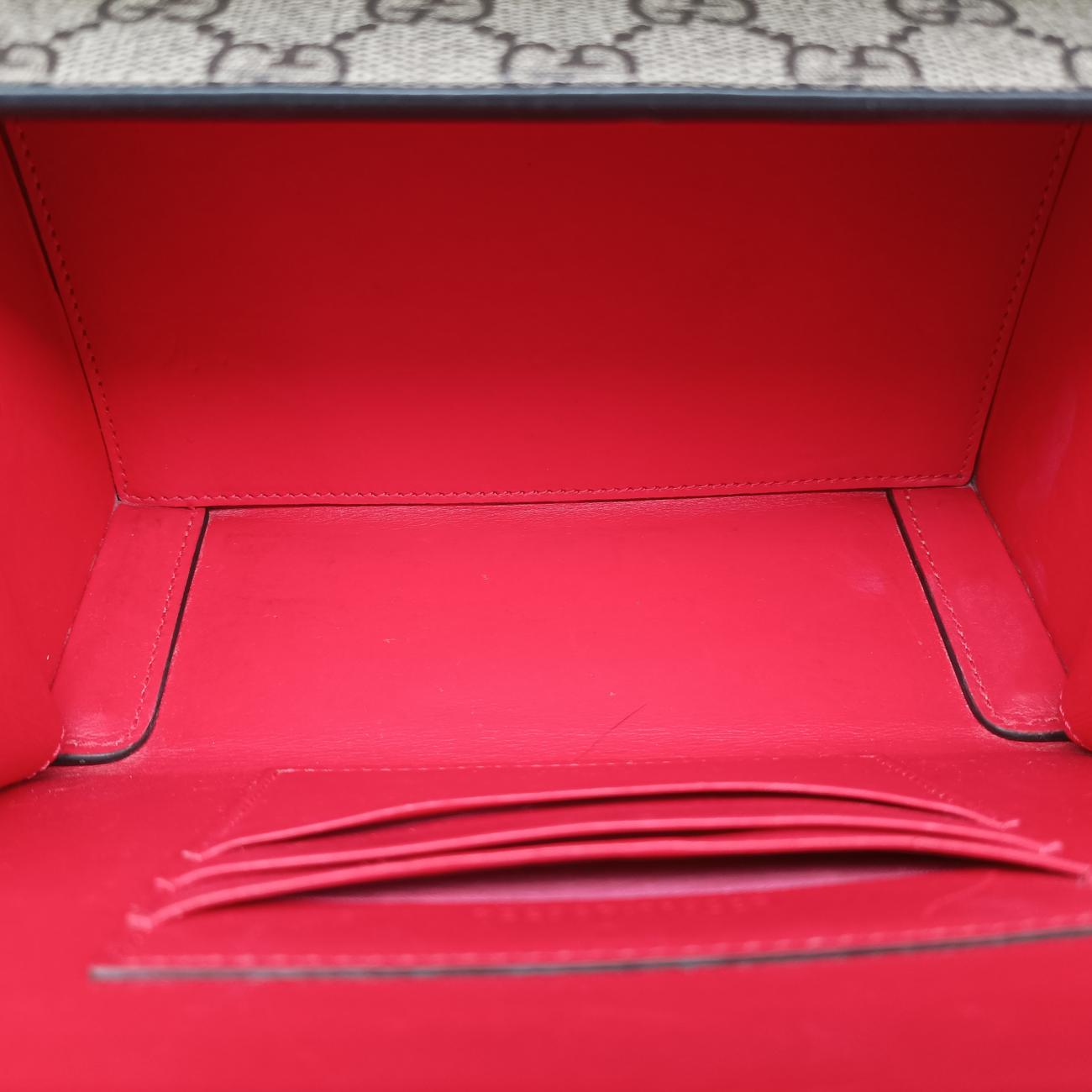 GG SupremeBrown×RedPVC coated canvas677610GGスプリーム ブラウン×レッドPVCコーティングキャンバス677610