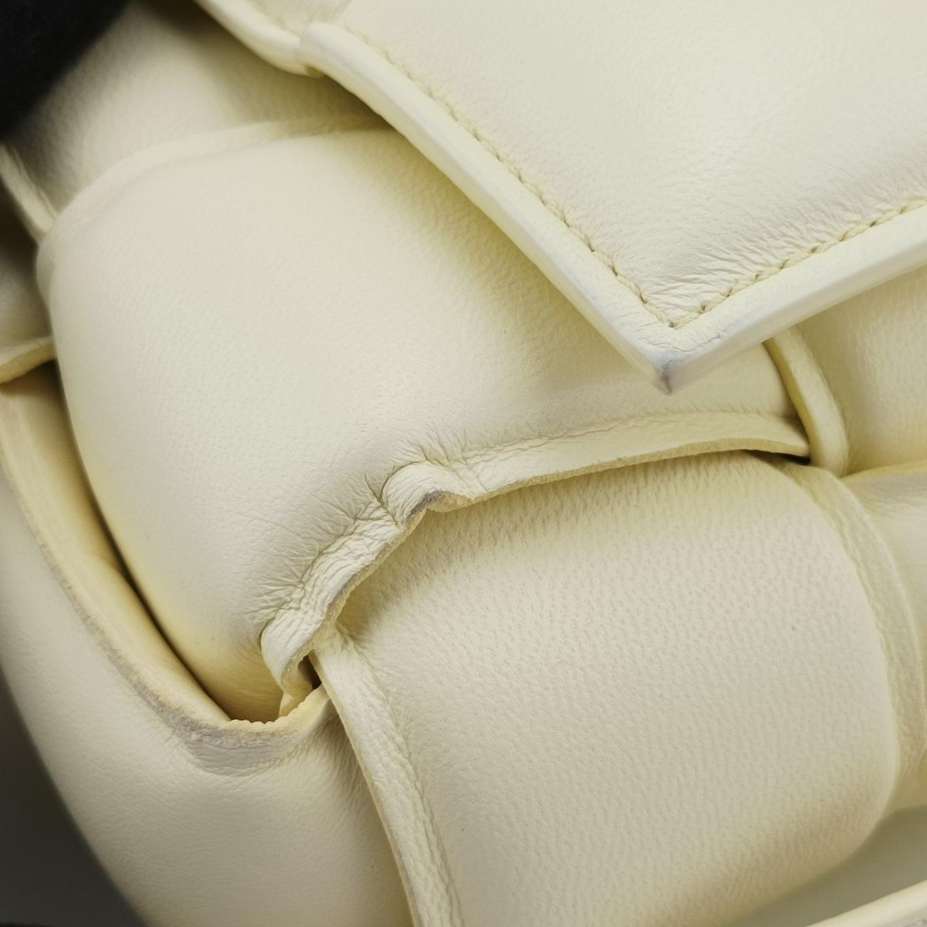 Padded CASSETTEYellowlambskinB09894184Tパデッド カセットイエローラムスキンB09894184T