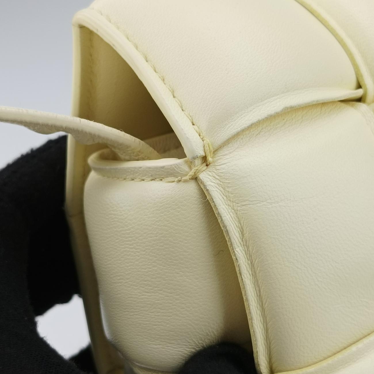 Padded CASSETTEYellowlambskinB09894184Tパデッド カセットイエローラムスキンB09894184T