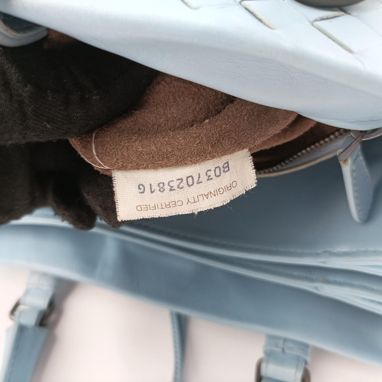 Roma IntrecciatoBluelambskinB03702381Gローマ イントレチャートブルーラムスキンB03702381G