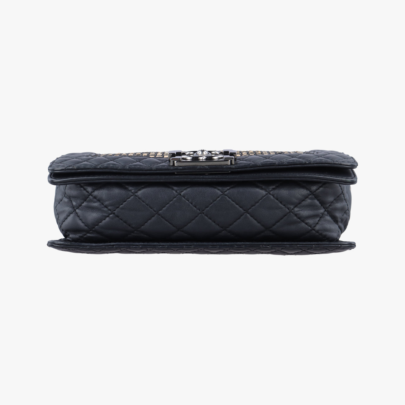 BOY CHANELBlack × BeigelambskinA6794619193611ボーイシャネルブラック×ベージュラムスキンA6794619193611