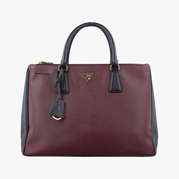 GalleriaBurgundy×BlackSAFFIANO　LeatherBN22747 V 208ガレリアワインレッド×ブラックサフィアーノレザーBN22747 V 208