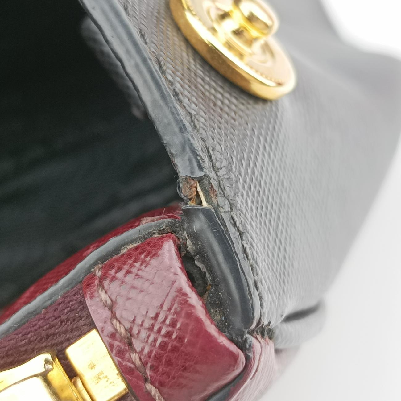 GalleriaBurgundy×BlackSAFFIANO　LeatherBN22747 V 208ガレリアワインレッド×ブラックサフィアーノレザーBN22747 V 208