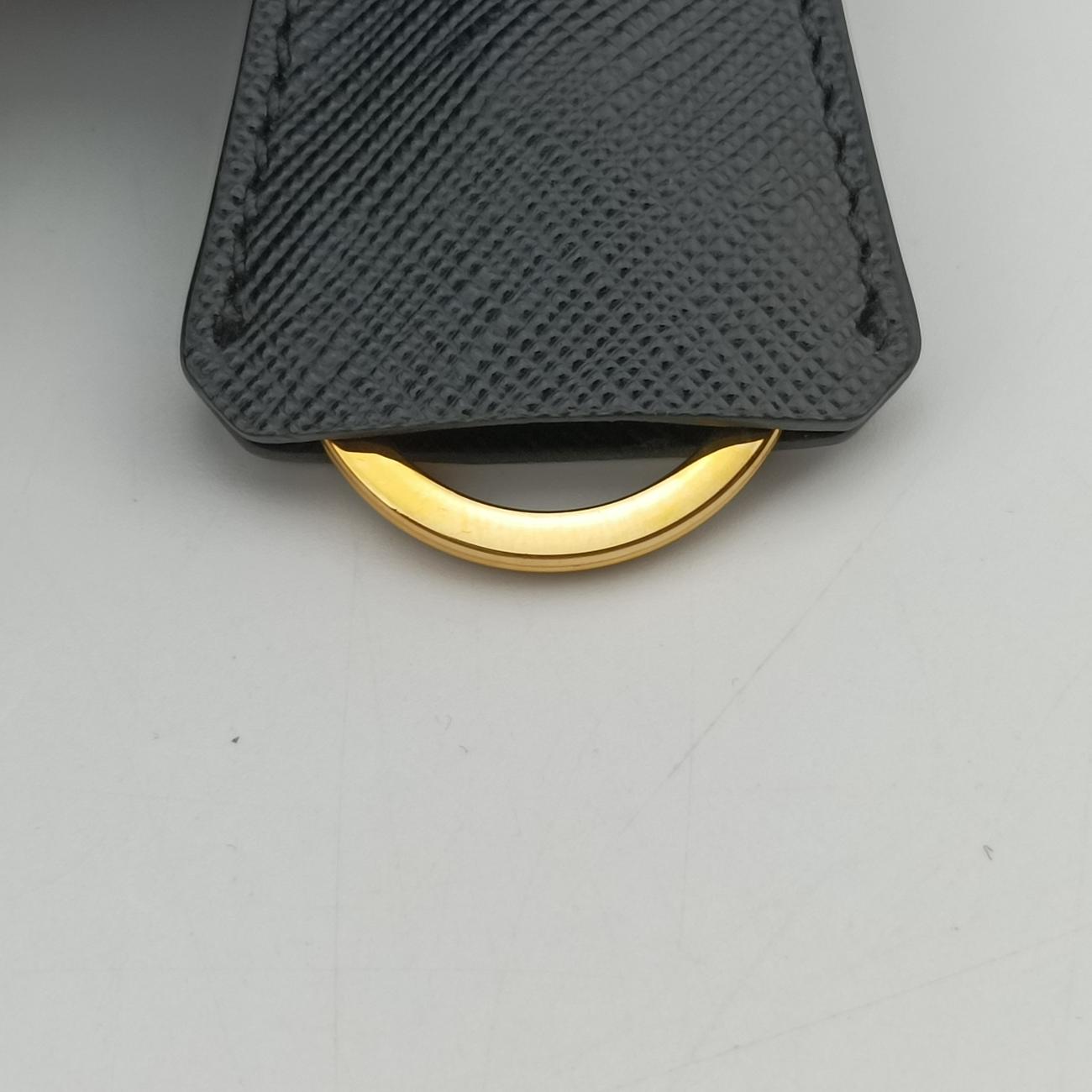 GalleriaBurgundy×BlackSAFFIANO　LeatherBN22747 V 208ガレリアワインレッド×ブラックサフィアーノレザーBN22747 V 208