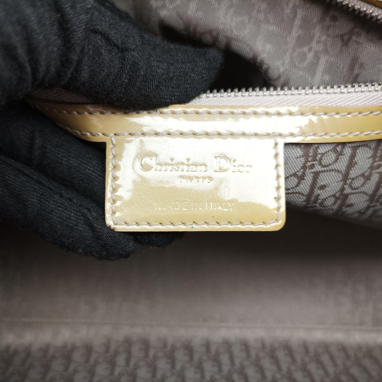 Lady DiorYellowPatent18AMA-0111レディディオール ラージイエローパテント18AMA-0111