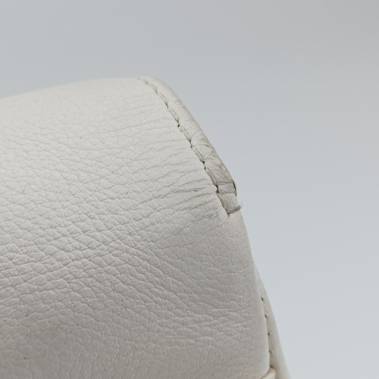 DiorlingWhiteLeather01-BO-0133ディオールリングホワイトレザー01-BO-0133