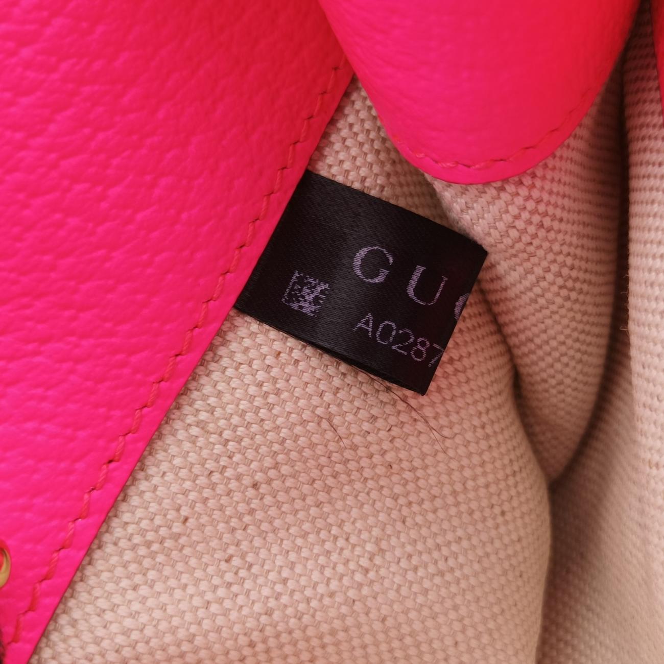 RajahWhite x Pink x MulticolorCanvas537219A028756083ラジャホワイト×ピンク×マルチカラーキャンバス537219A028756083