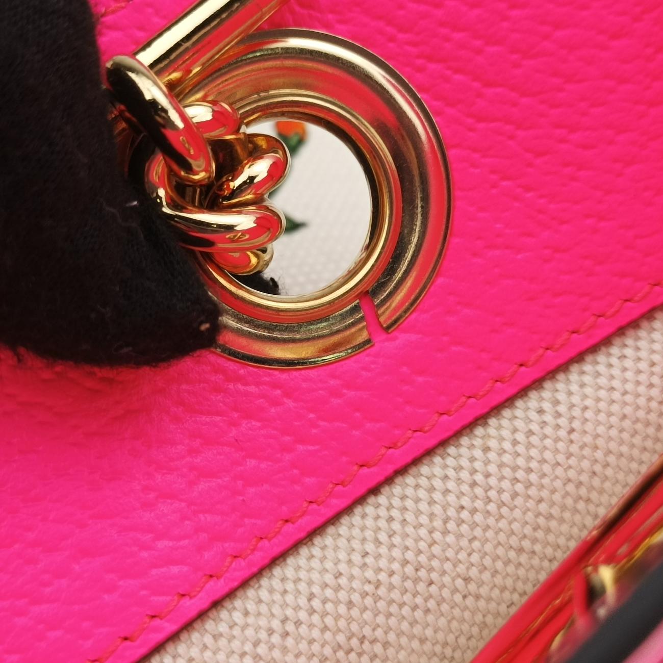 RajahWhite x Pink x MulticolorCanvas537219A028756083ラジャホワイト×ピンク×マルチカラーキャンバス537219A028756083