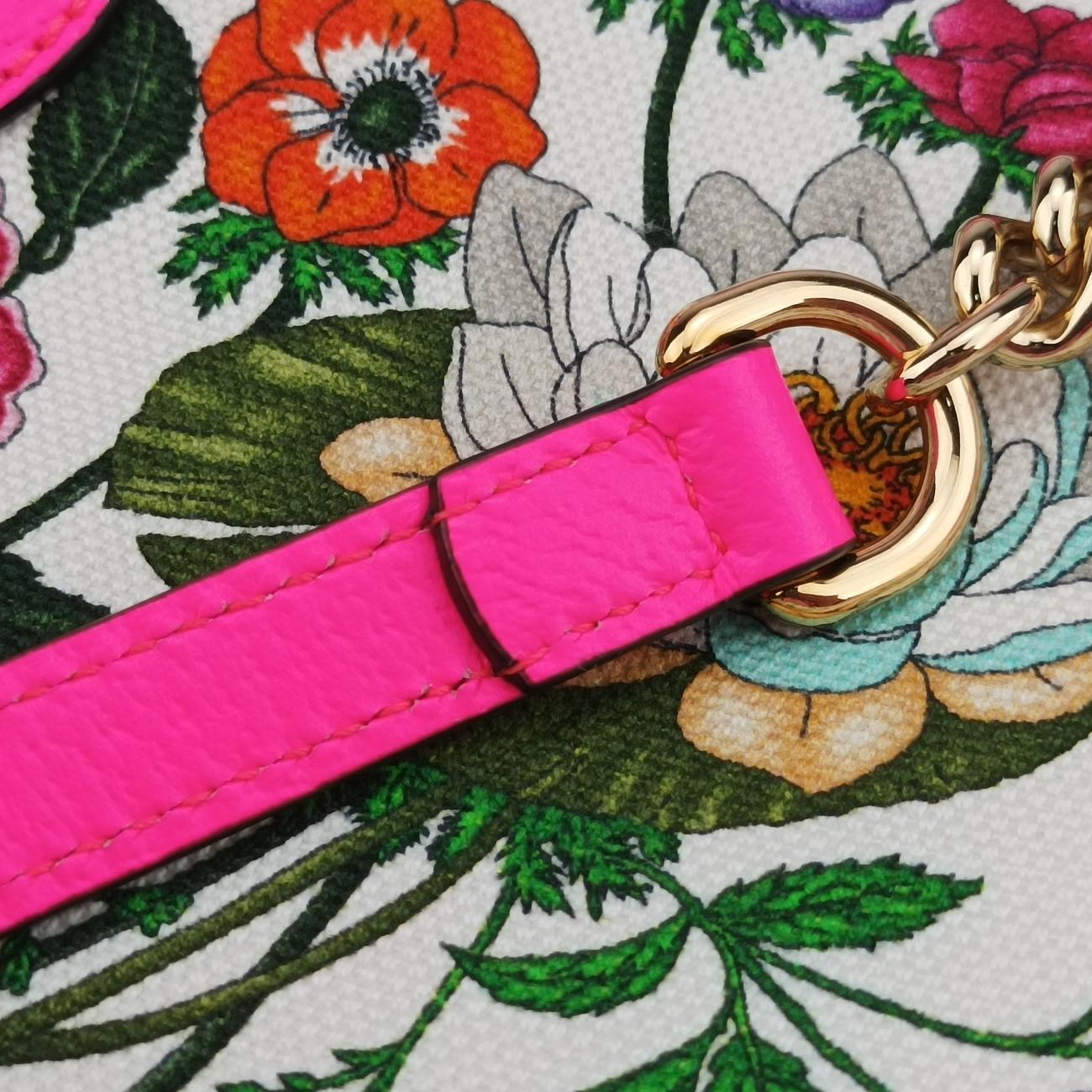 RajahWhite x Pink x MulticolorCanvas537219A028756083ラジャホワイト×ピンク×マルチカラーキャンバス537219A028756083