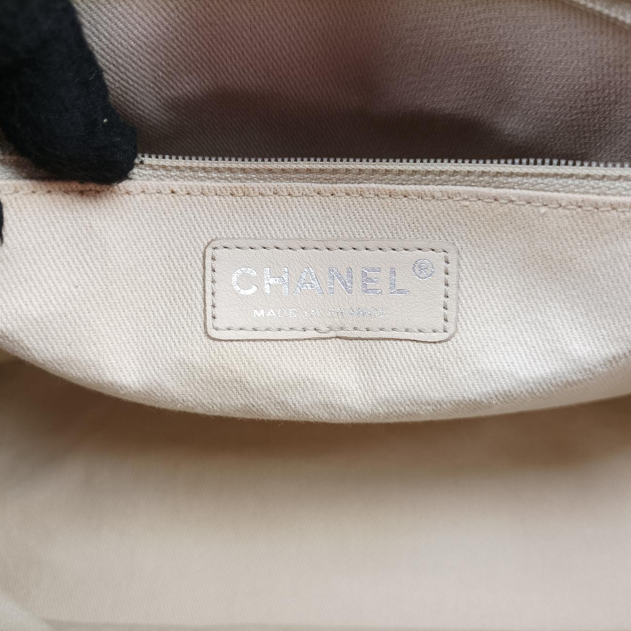 MatrasseRedLeatherA4927414666164マトラッセレッドレザーA4927414666164