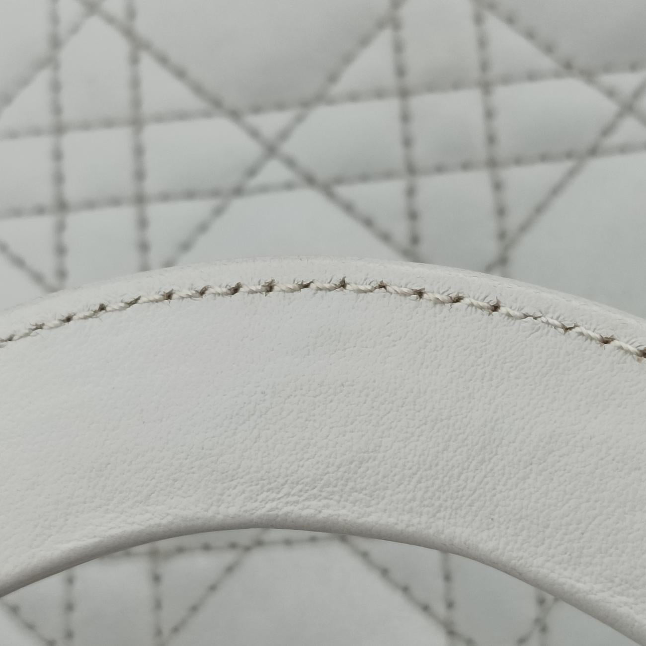 Lady DiorWhitepatent16-BO-1101レディ ディオールホワイトパテント16-BO-1101