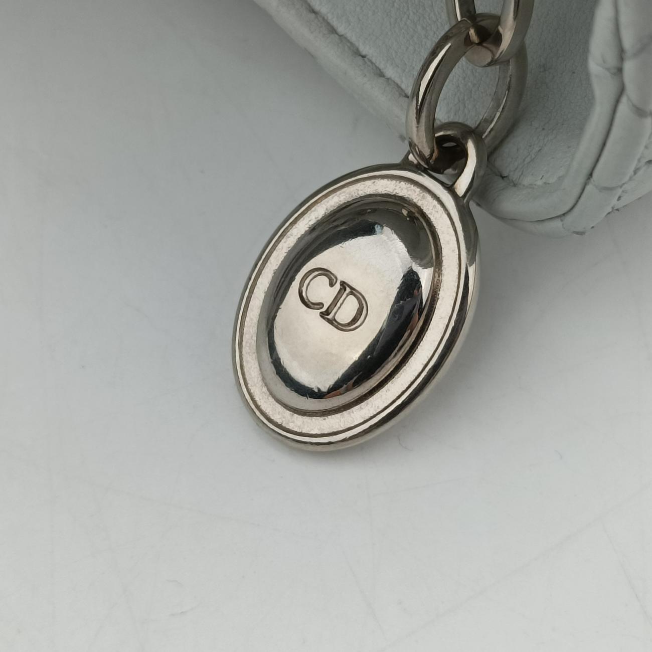 Lady DiorWhitepatent16-BO-1101レディ ディオールホワイトパテント16-BO-1101