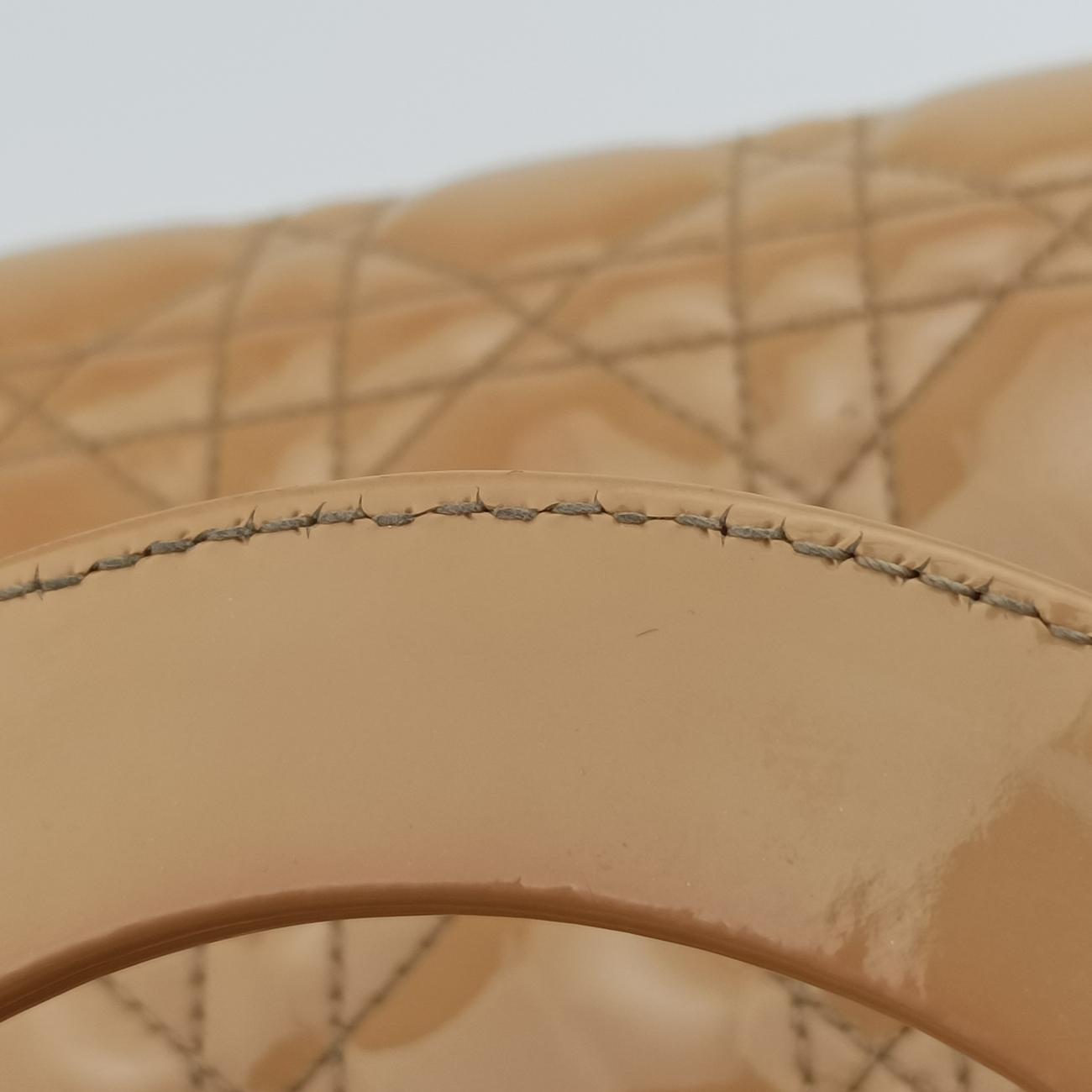 Lady DiorbeigePatent14B-MA-0112レディディオールベージュパテント14B-MA-0112