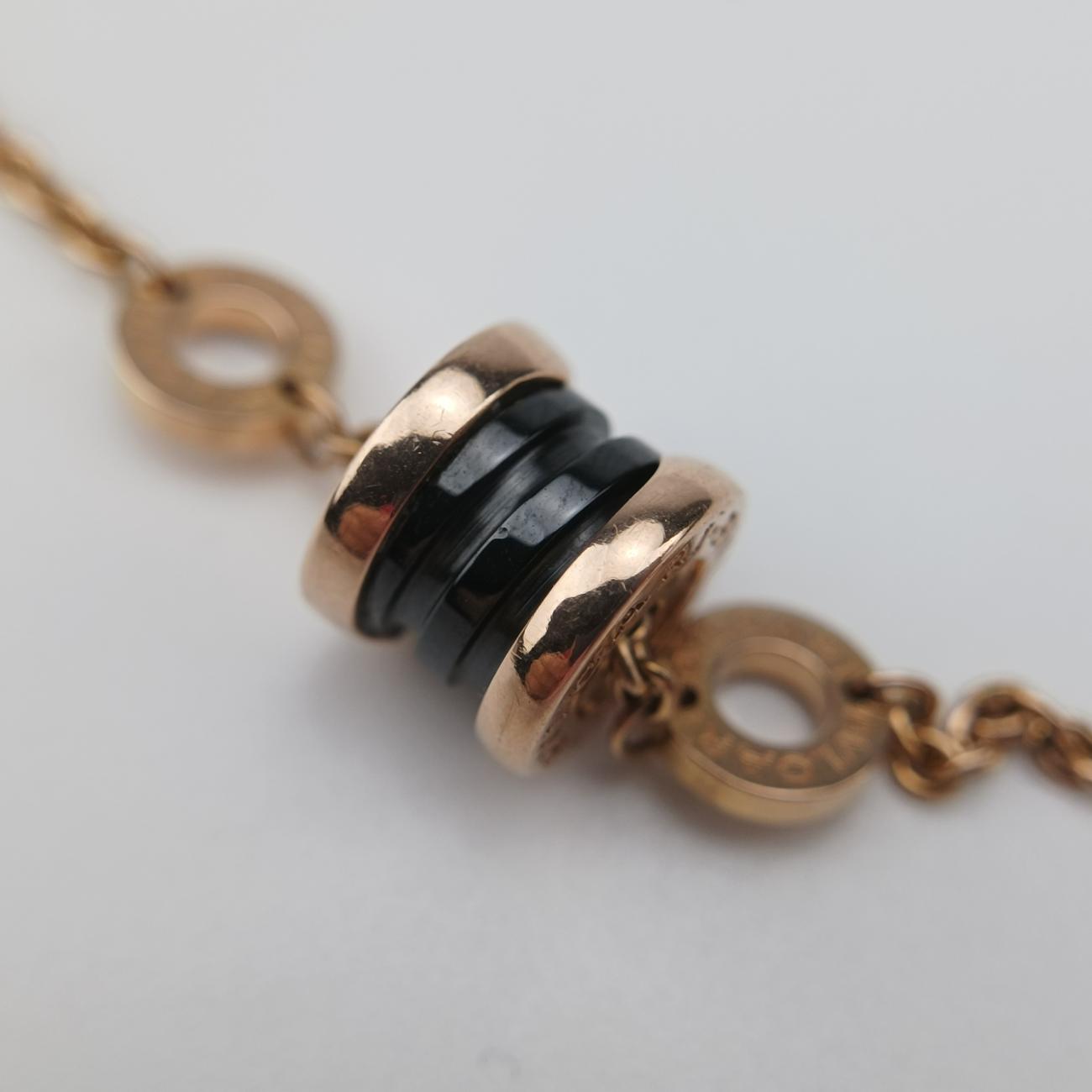 B-zero.1Black×goldenAU750354811MLV9LLビーゼロワンブラック×ゴールドAU750354811MLV9LL