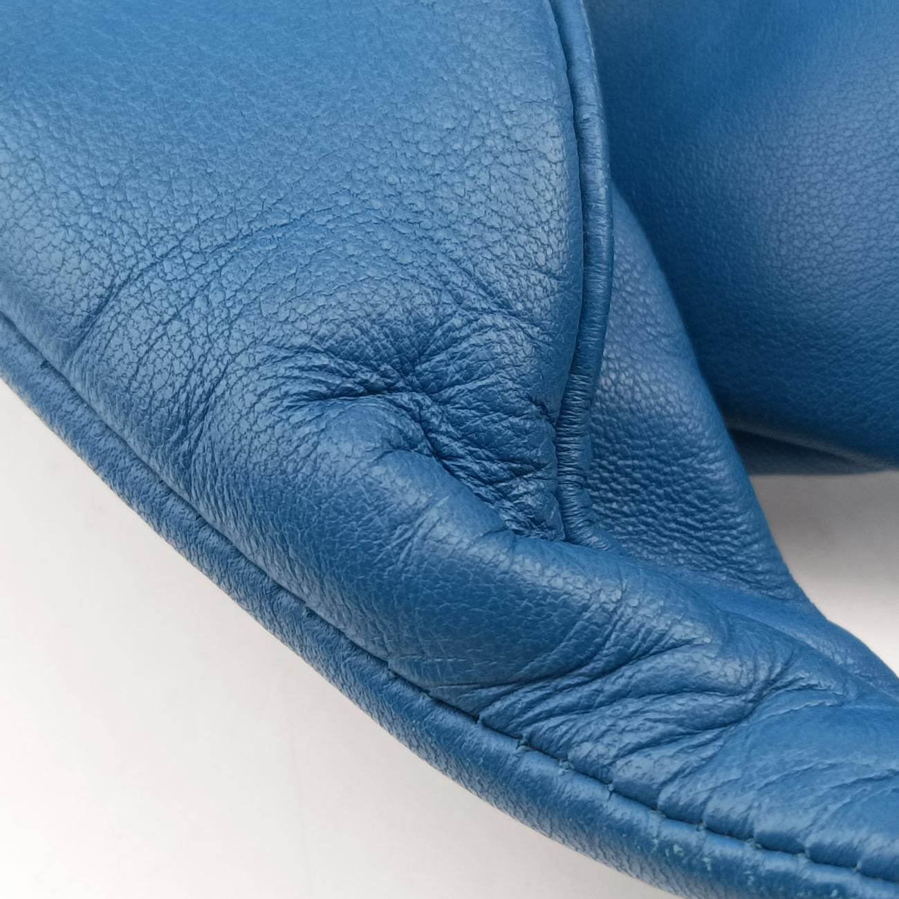 IntrecciatoBluelambskin124864 V0016 4362 EPEV 2010 7949 Bイントレチャートブルーラムスキン124864 V0016 4362 EPEV 2010 7949 B
