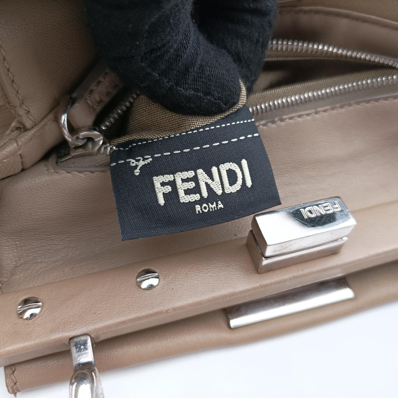 PEEKABOO miniBeigelambskin8BN2448BN244.K4P.158.8007ピーカブー ミニベージュラムスキン8BN2448BN244.K4P.158.8007