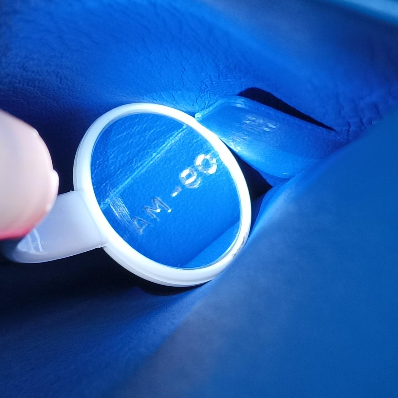 DiorissimoBlueLeather09-MA-1105ディオリッシモブルーレザー09-MA-1105