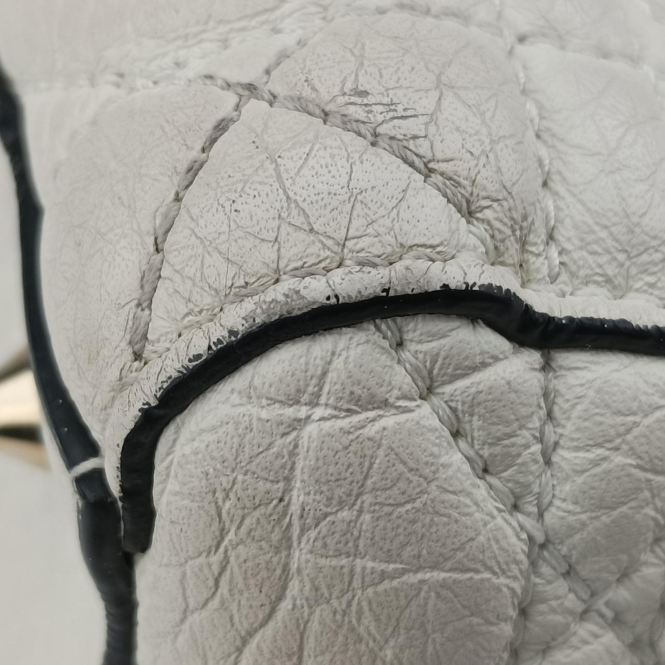 Lady DiorWhitePatent01-BO-0127レディディオールホワイトパテント01-BO-0127