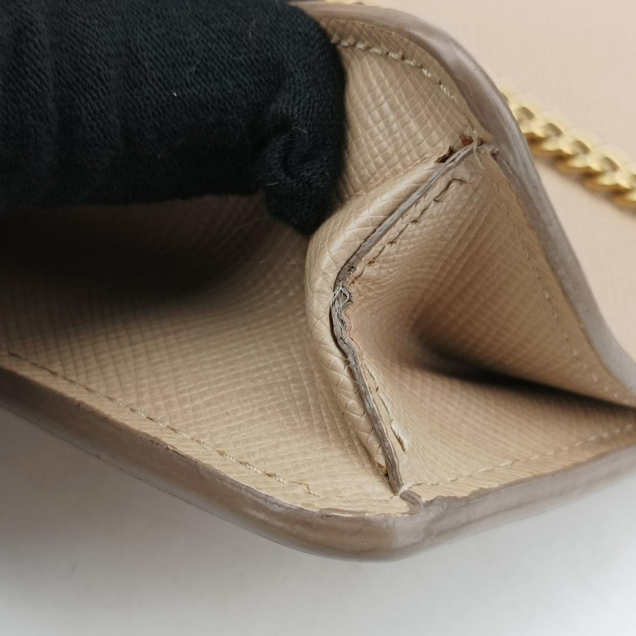 Vitello DianoBeigeSaffiano Leather1DH04485ヴィテッロディアノベージュサフィアーノレザー1DH04485