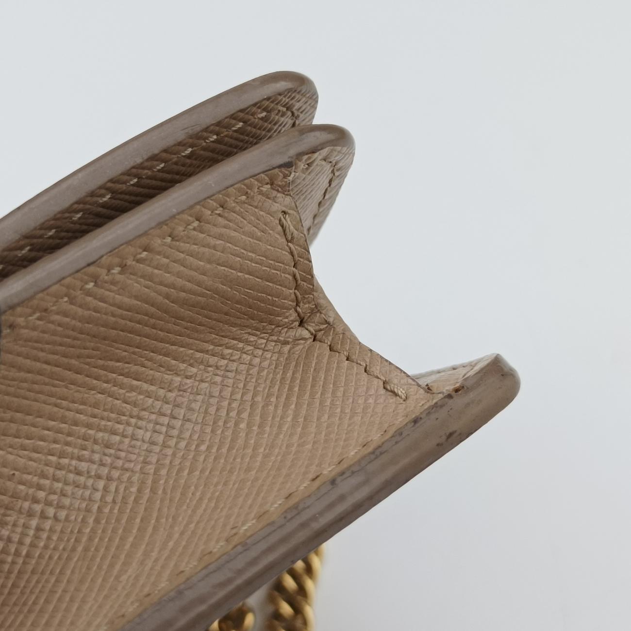 Vitello DianoBeigeSaffiano Leather1DH04485ヴィテッロディアノベージュサフィアーノレザー1DH04485