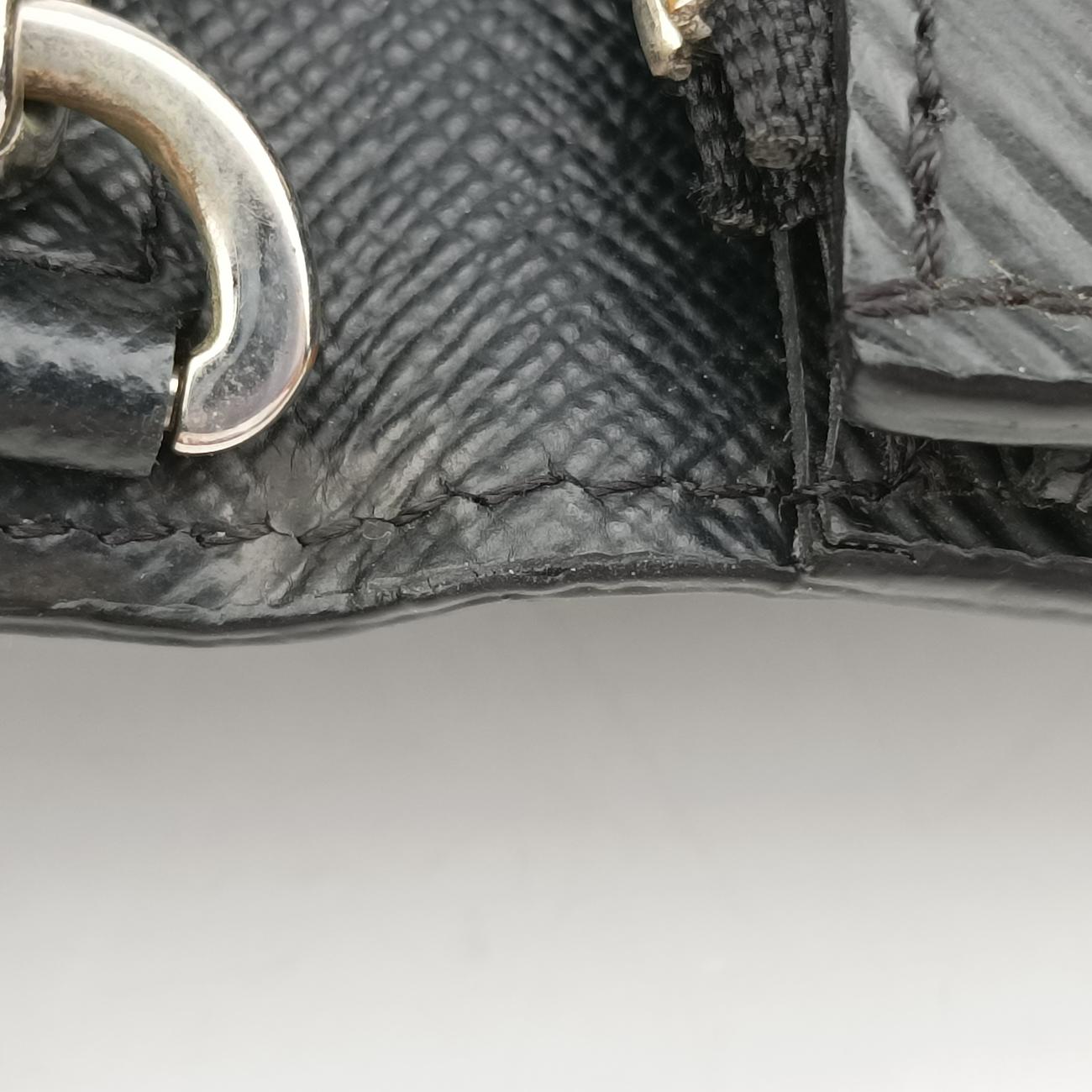 Wallet Twist ChainNoirEpiM62038SP0149ポルトフォイユ ツイスト チェーンノワールエピM62038SP0149