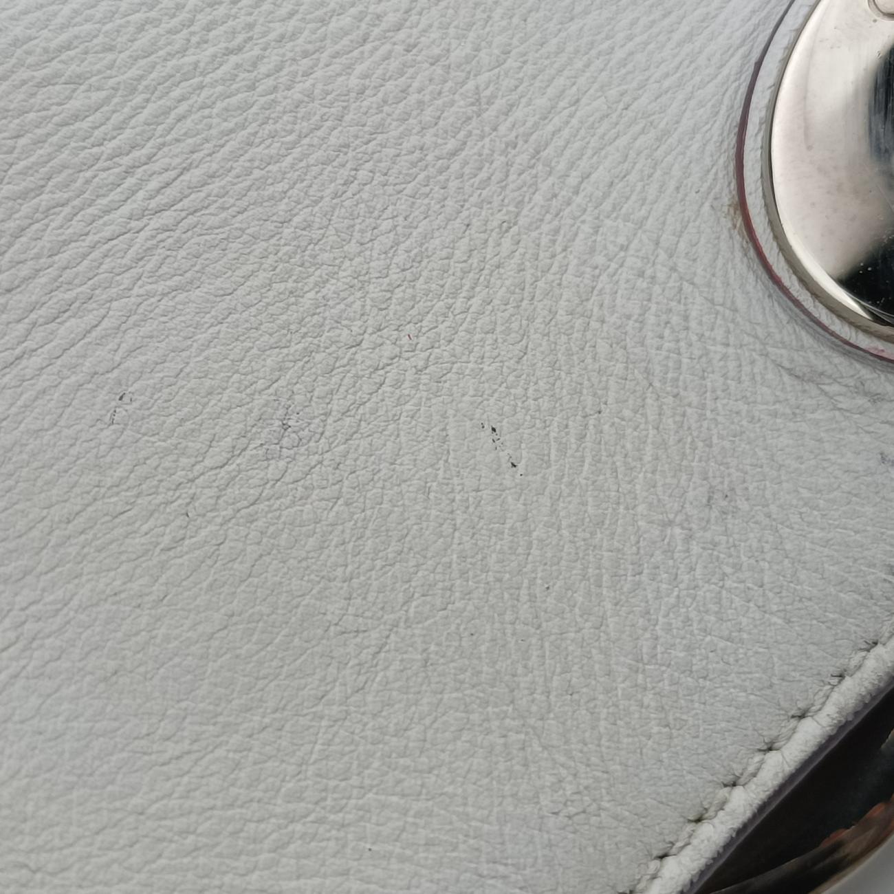 DiorissimoWhiteLeather19-MA-1111ディオリッシモホワイトレザー19-MA-1111