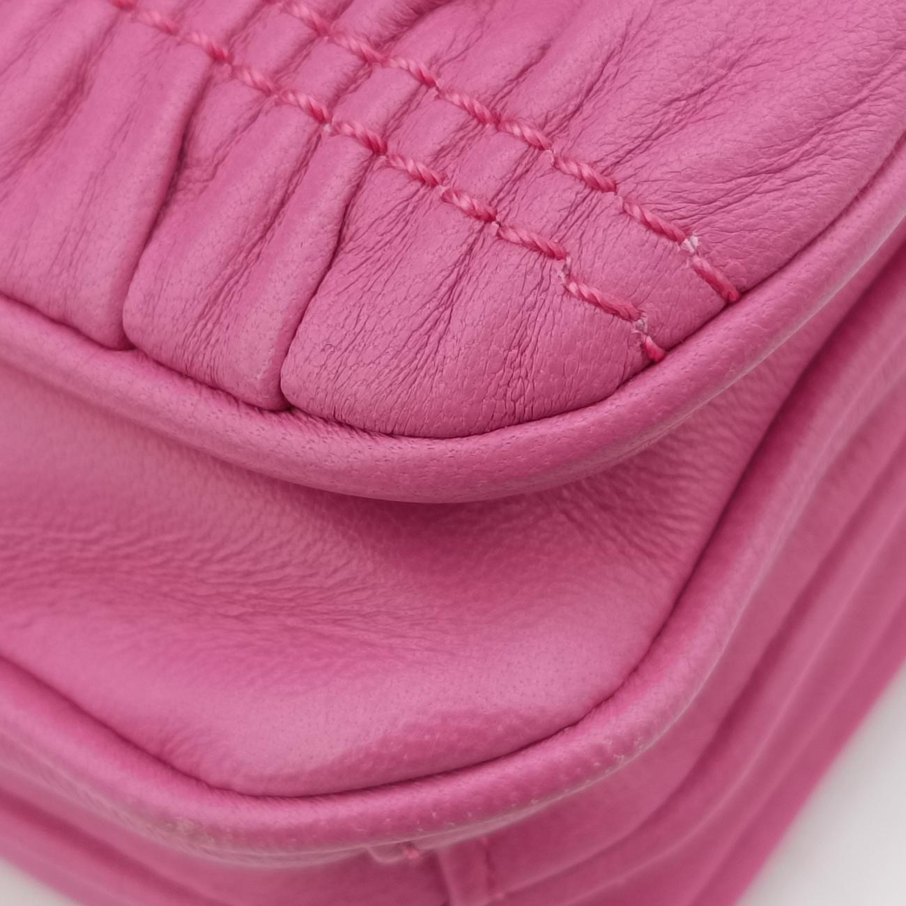 Nappa Gaufre Nero HandbagPinkLeather233ナッパ ゴーフル ネロ ハンドバッグピンクレザー233