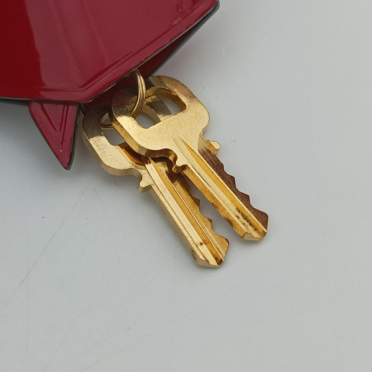 Alma BB pomme d'amour Vernis M91606 MI0193アルマBB ポムダムール ヴェルニ M91606 MI0193