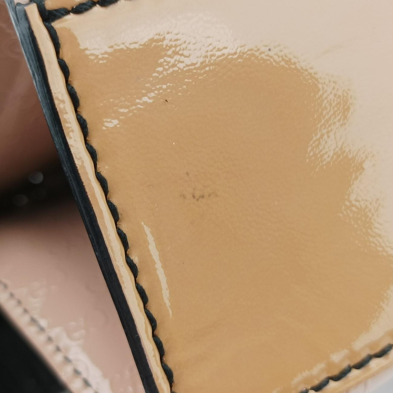 EmilyPinkPatent295402G014638521エミリーピンクパテント295402G014638521