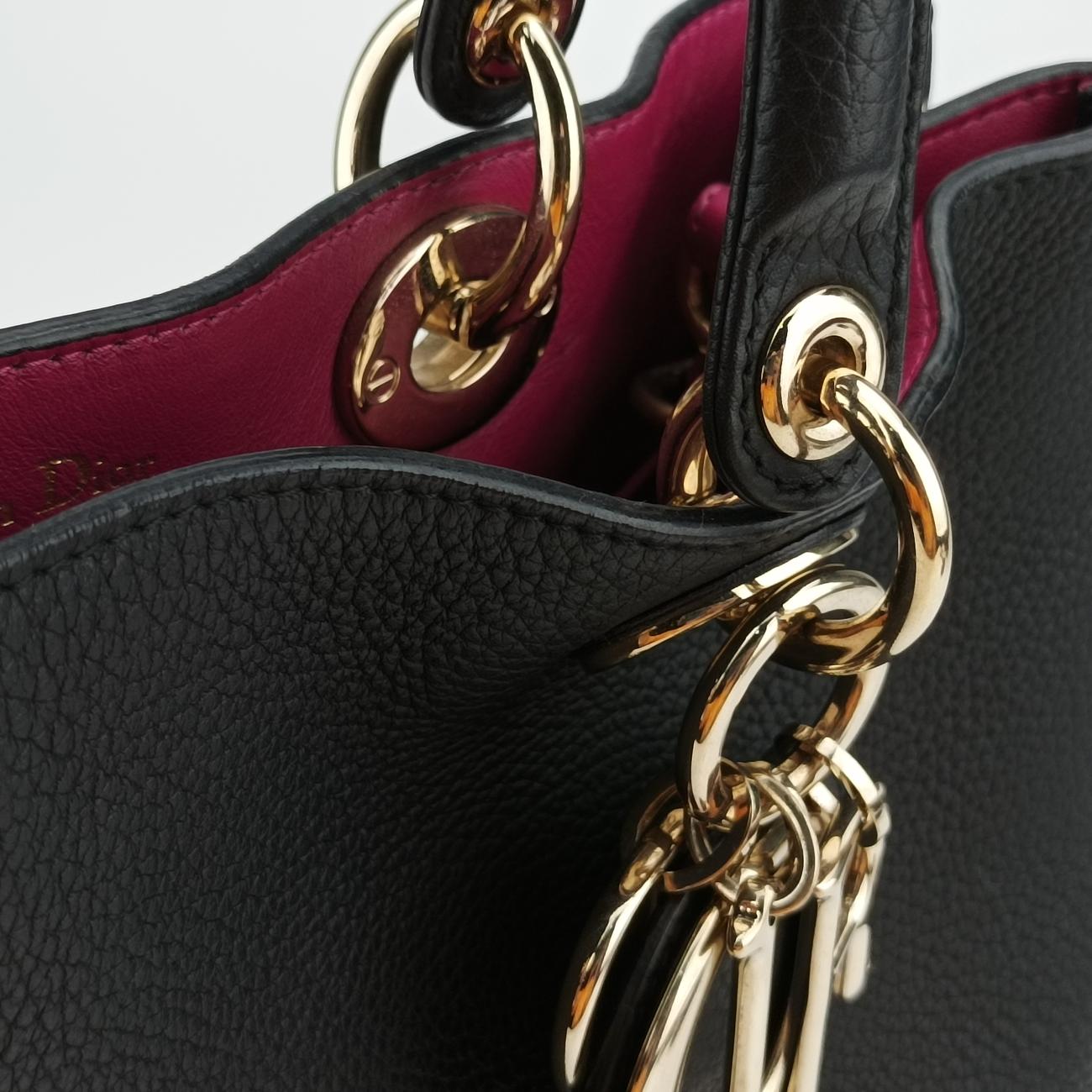 DiorissimoBlackLeather29-MA-0155ディオリッシモブラックレザー29-MA-0155
