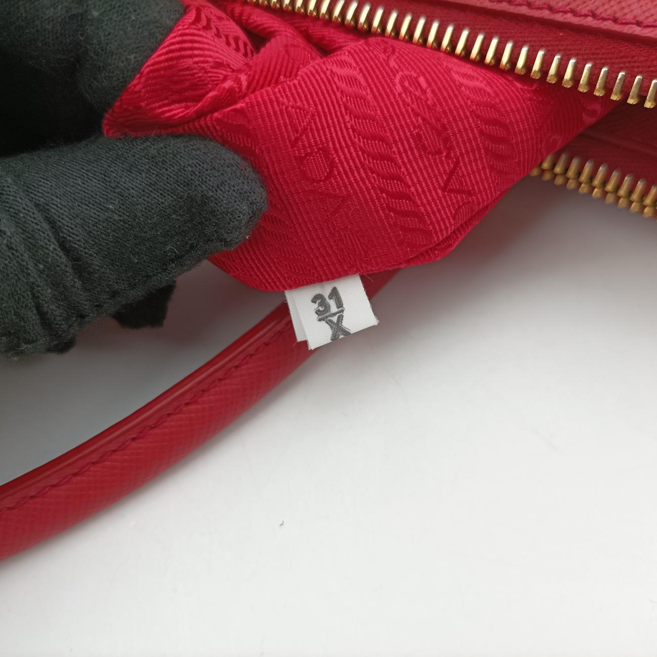 Galleria Red SAFFIANO Leather BN2274 31/X 165ガレリア レッド サフィアーノレザー BN2274 31/X 165