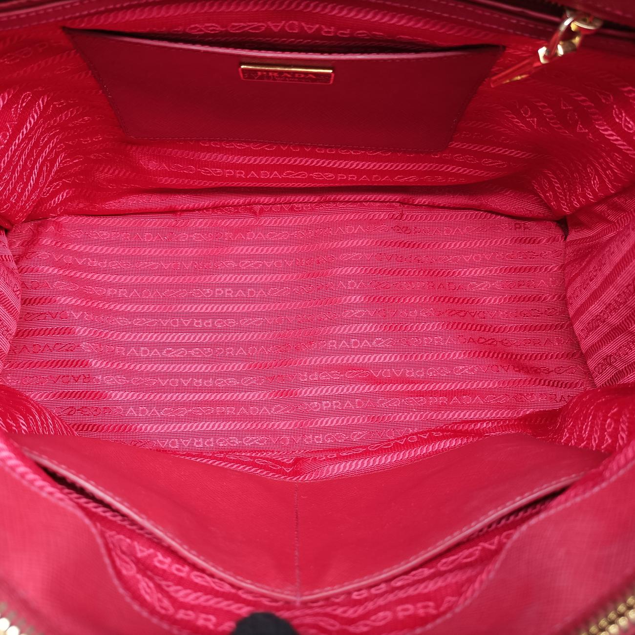 Galleria Red SAFFIANO Leather BN2274 31/X 165ガレリア レッド サフィアーノレザー BN2274 31/X 165