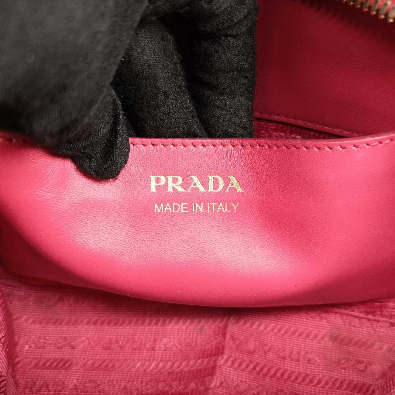 Diagramme Pink Leather 1BH130 7/Eダイアグラム ピンク レザー 1BH130 7/E