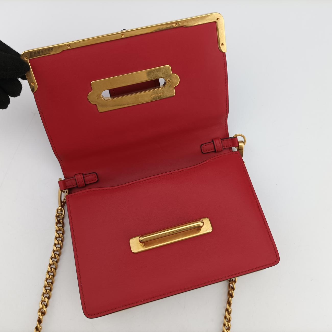 City Calf Cahier Red leather 25シティカーフ カイエ レッド レザー 25