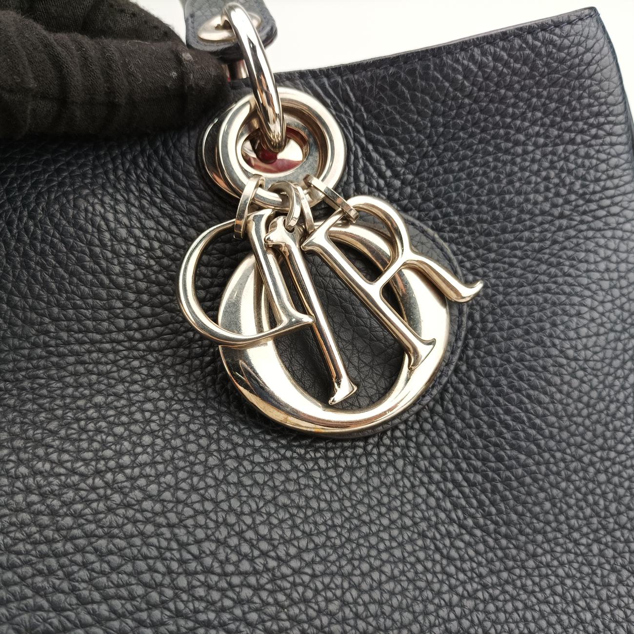 DiorissimoNavyLeather08-MA-0154ディオリッシモネイビーレザー08-MA-0154