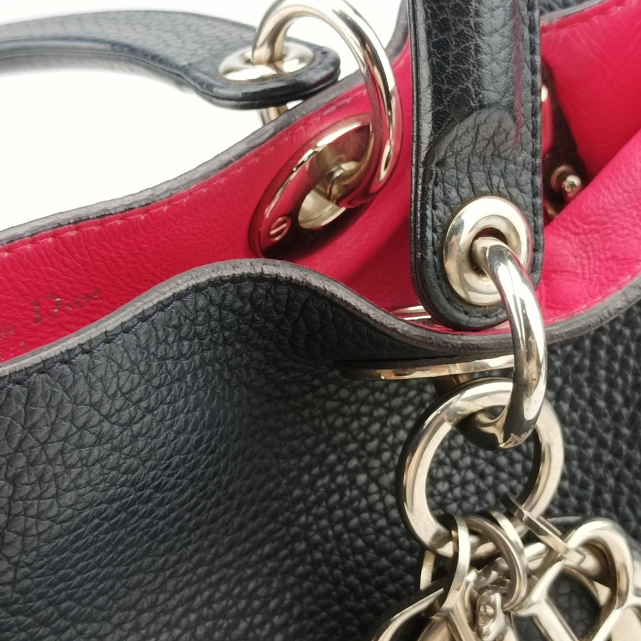 DiorissimoNavyLeather08-MA-0154ディオリッシモネイビーレザー08-MA-0154