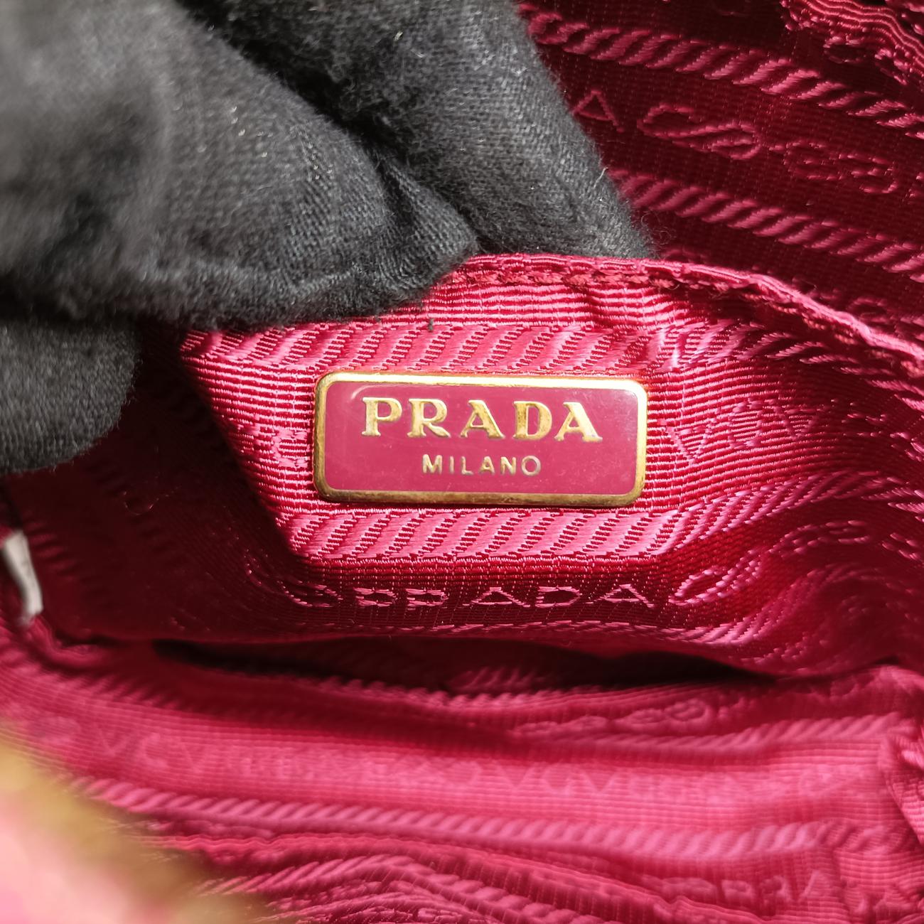 VITELLO PHENIX Messenger Camera Rose SAFFIANO Leather 1N1674 31/M 224ヴィッテロ フェニックス カメラ ローズ レッド サフィアーノレザー 1N1674 31/M 224