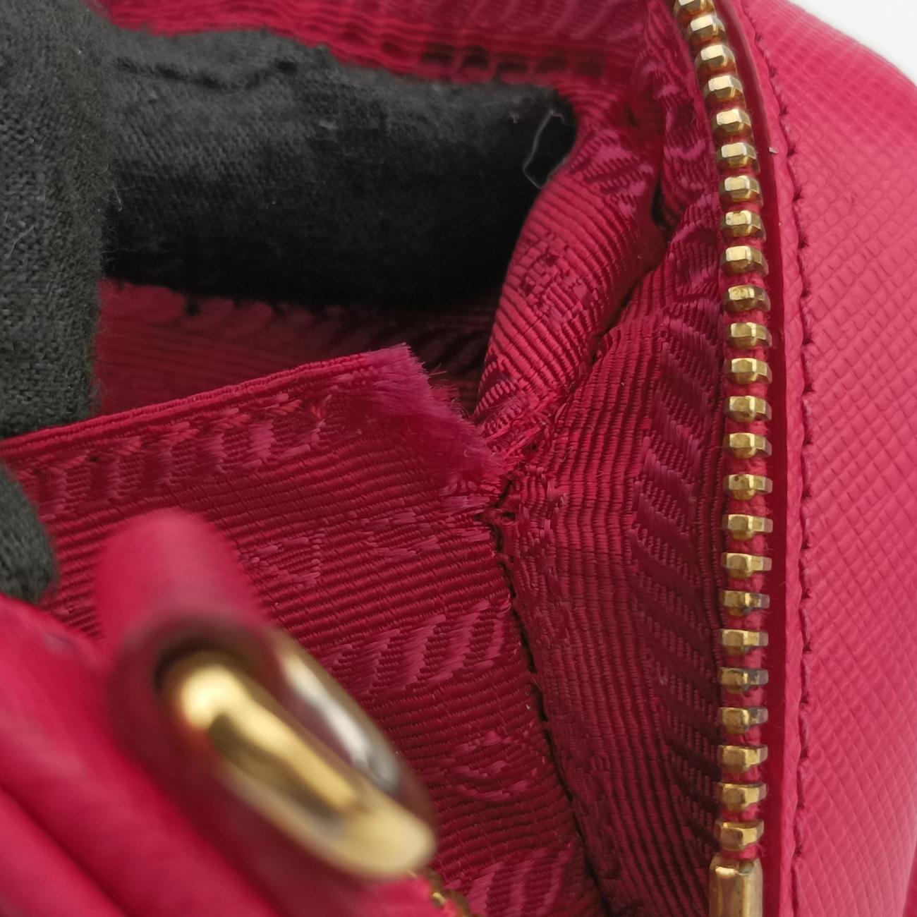 VITELLO PHENIX Messenger Camera Rose SAFFIANO Leather 1N1674 31/M 224ヴィッテロ フェニックス カメラ ローズ レッド サフィアーノレザー 1N1674 31/M 224