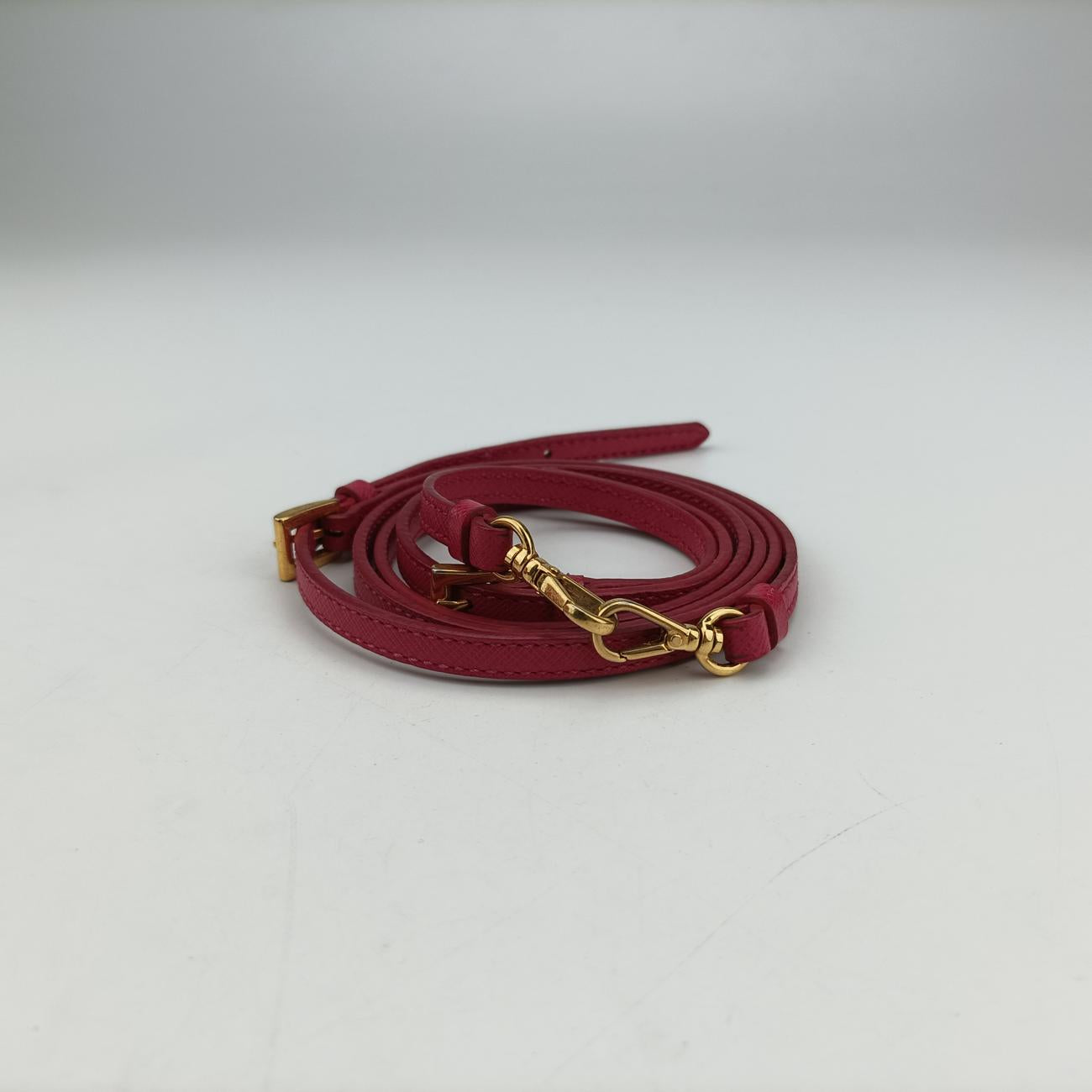 VITELLO PHENIX Messenger Camera Rose SAFFIANO Leather 1N1674 31/M 224ヴィッテロ フェニックス カメラ ローズ レッド サフィアーノレザー 1N1674 31/M 224