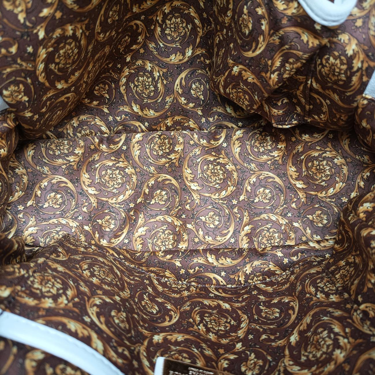 Medusa Nappa Barocco Quilted Studded VanitasWhiteLeatherメデューサナッパバロックキルティングスタッズヴァニタスホワイトレザー