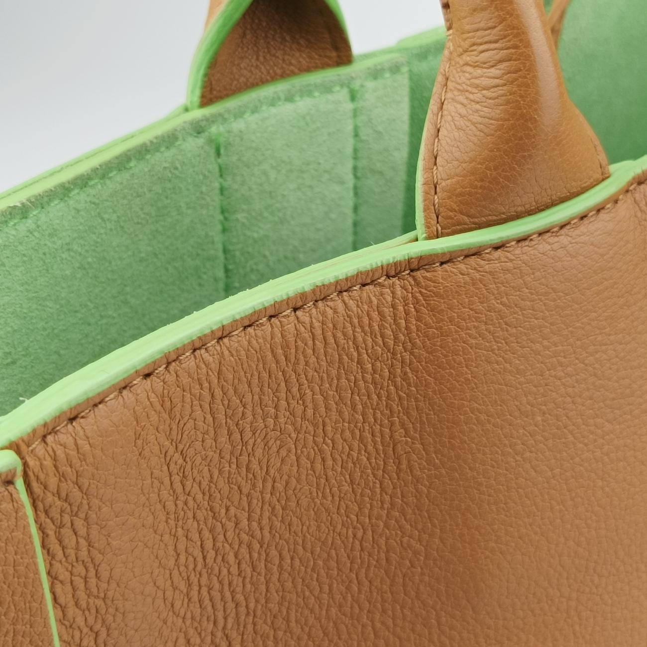 THE ARCO Tote Brown lambskin B10050034Cミディアム ザ アルコ トート ブラウン ラムスキン B10050034C