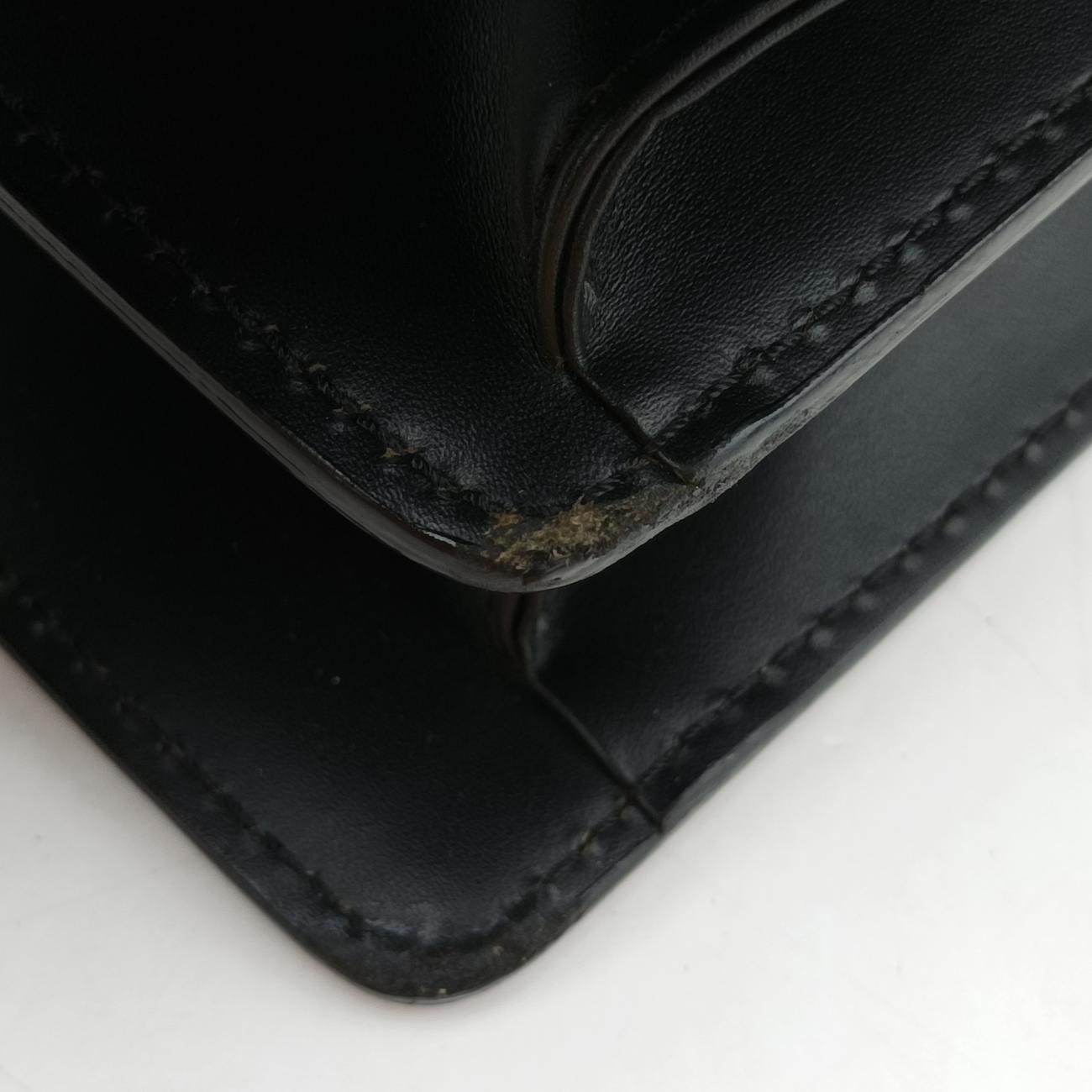 Servite FermoirNoirEpiM54352MI0938セルヴィット フェルモワールノワールエピM54352MI0938